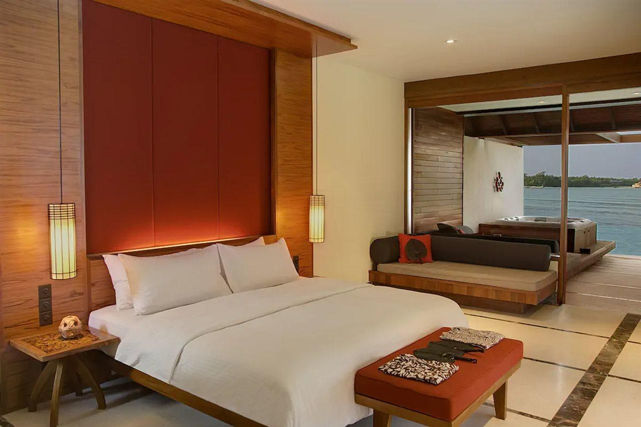 The Haven At Paradise Island Himmafushi Exterior photo